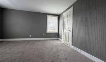 15-17 Pleasant St, Auburn, ME 04210