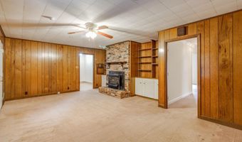 1116 Mathis Ct, Camden, SC 29020