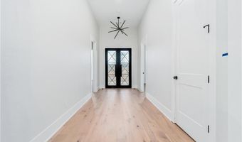 810 Greenhorn St, Bentonville, AR 72712