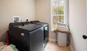 644 Towamensing Trl, Albrightsville, PA 18210