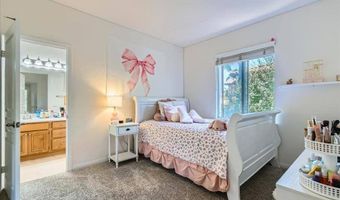 1382 Sparrow Rd, Carlsbad, CA 92011