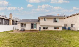 1124 N Anvil Ct, Addison, IL 60101
