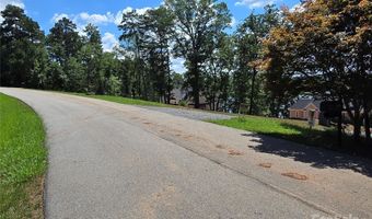 178 Kingfisher Ct 29, Badin Lake, NC 28127