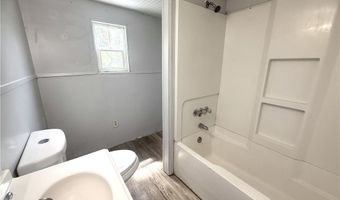 8239 Suncoast Dr, North Fort Myers, FL 33917