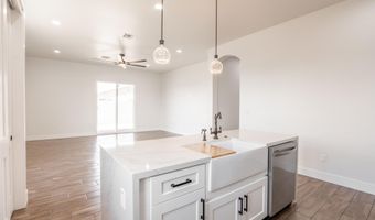 8226 W SWANSEA Dr, Arizona City, AZ 85123