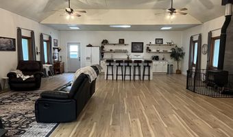 321 3rd Ave E, Albia, IA 52531