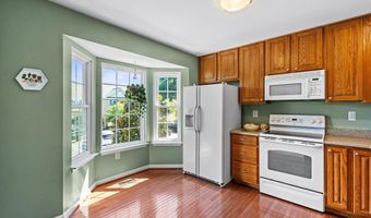 43264 CLEARNIGHT Ter, Ashburn, VA 20147
