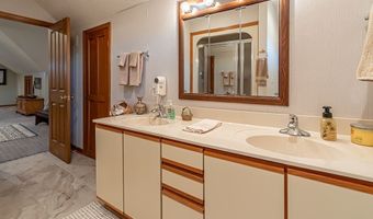 469 Winterham Dr, Abingdon, VA 24211