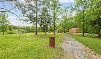 5704 County Road 262, Auxvasse, MO 65231