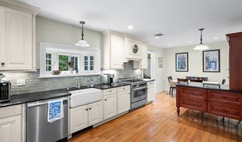 184 Hillside Ave, Bedminster, NJ 07921