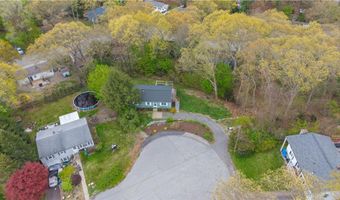 6 Linda Ct, Coventry, RI 02816
