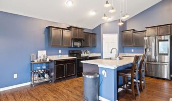 8754 Stoddard Ln, Indianapolis, IN 46217