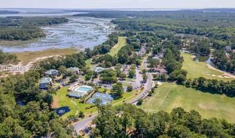 12 Point West Dr, Bluffton, SC 29910