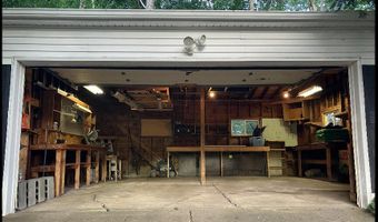 2727 Hampshire Rd, Ann Arbor, MI 48104
