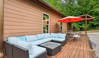3769 Tupelo Trl, Auburn, GA 30011
