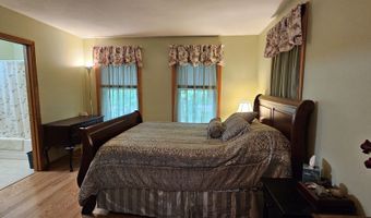 13 N Shore Dr, Barnstead, NH 03225