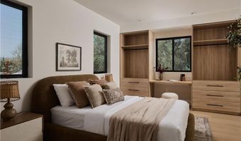 3076 Glenhurst Ave, Los Angeles, CA 90039