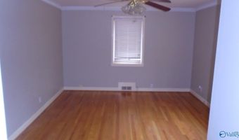 830 Fairway Dr, Anniston, AL 36207