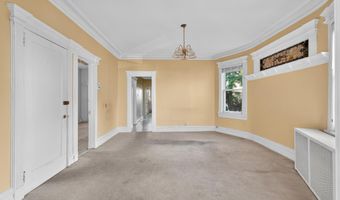 98 W 31ST St, Bayonne, NJ 07002