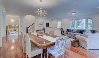 23 Pine Top Rd, Barrington, RI 02806