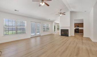 357 TANGLEWOOD Cir, Alabaster, AL 35007
