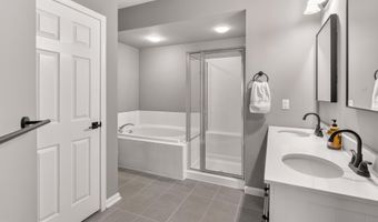 25335 CURIOSITY Sq, Aldie, VA 20105