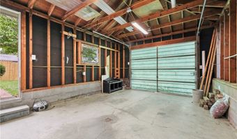 2128 S Freedom Ave, Alliance, OH 44601