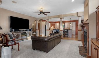 5318 N ROSEMARY Dr, Appleton, WI 54913