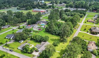 312 S Poplar Ave, Andrews, SC 29510