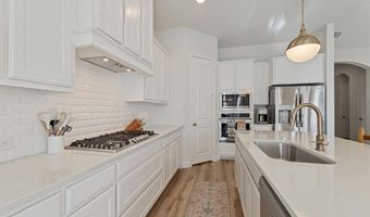 233 Observation Dr N, Aledo, TX 76008