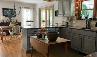 24 Rondout Ln, Accord, NY 12404