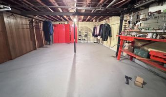 410 1st St NW, Aitkin, MN 56431