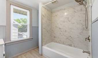 1013 Chestnut St, Ashland, OH 44805