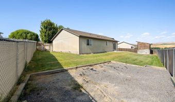 610 Botaka Loop, Benton City, WA 99320