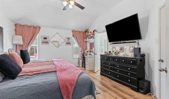 326 Willow Creek Dr, Weatherford, TX 76085