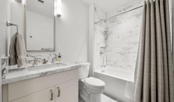 27 Admiralty Row 305, Alys Beach, FL 32461