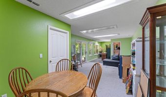 75 Rath Dr, Bella Vista, AR 72715