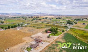 15 Cole Rd, Cody, WY 82414