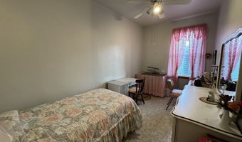 35 E 26TH St, Bayonne, NJ 07002