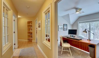 100 Shepards Cove Rd H301, Kittery, ME 03904