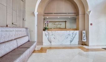 19355 Turnberry Way 2E, Aventura, FL 33180
