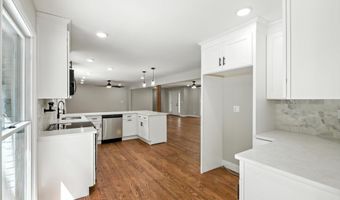 1113 Springfield Dr, Athens, TN 37303