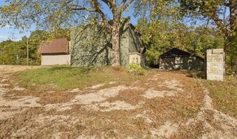 7820 Cascade Rd SE, Ada, MI 49301