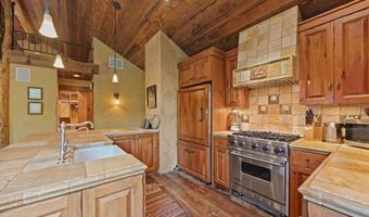 500 Wild Swan Trl, Bigfork, MT 59911