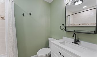 1166 Ledgewood Ln, Avon, IN 46123