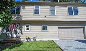 819 Orchard Rd, Willoughby, OH 44094