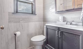 1 Carol Dr, Adams, NY 13605