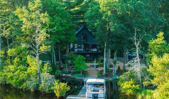 128 Vine St, Coventry, RI 02816