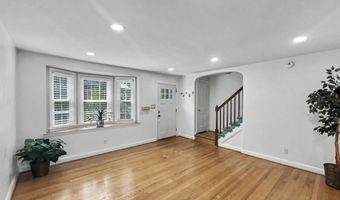 210 STEVENSON Ln, Baltimore, MD 21212