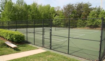 6537 PARISH GLEBE Ln, Alexandria, VA 22315